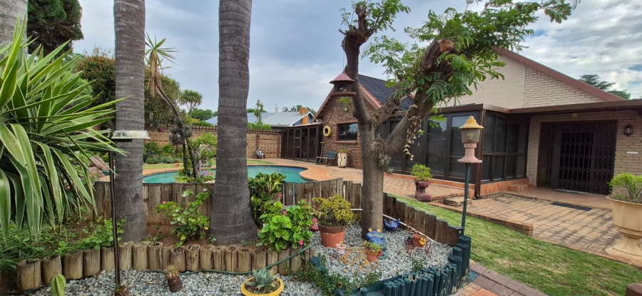 3 Bedroom Property for Sale in Brenthurst Gauteng