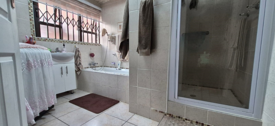3 Bedroom Property for Sale in Brenthurst Gauteng