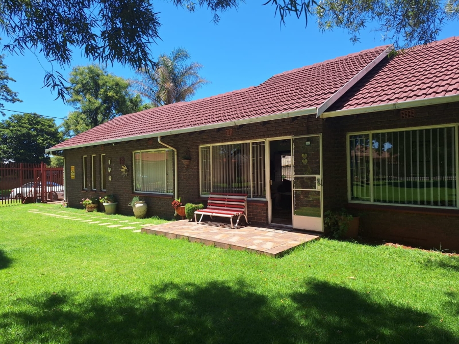 3 Bedroom Property for Sale in Brenthurst Gauteng