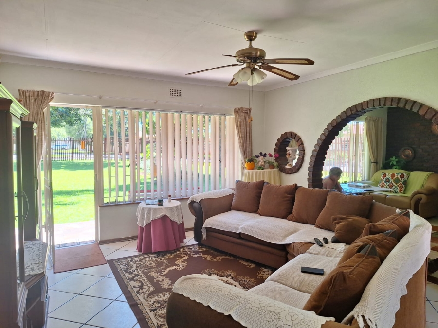 3 Bedroom Property for Sale in Brenthurst Gauteng