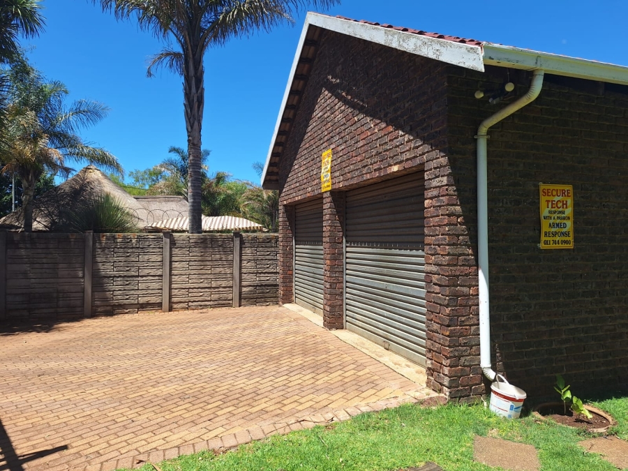 3 Bedroom Property for Sale in Brenthurst Gauteng