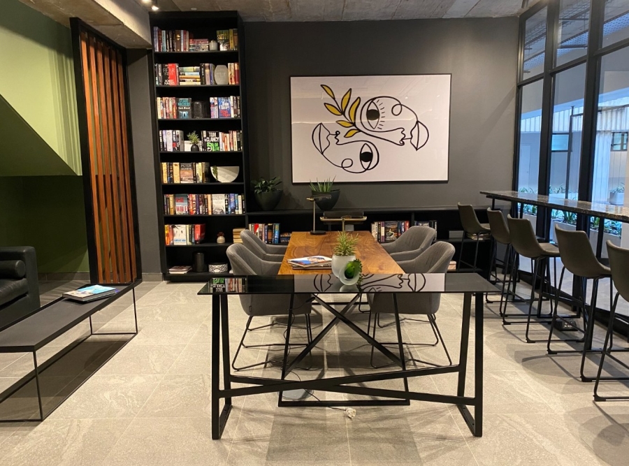 1 Bedroom Property for Sale in Sandown Gauteng