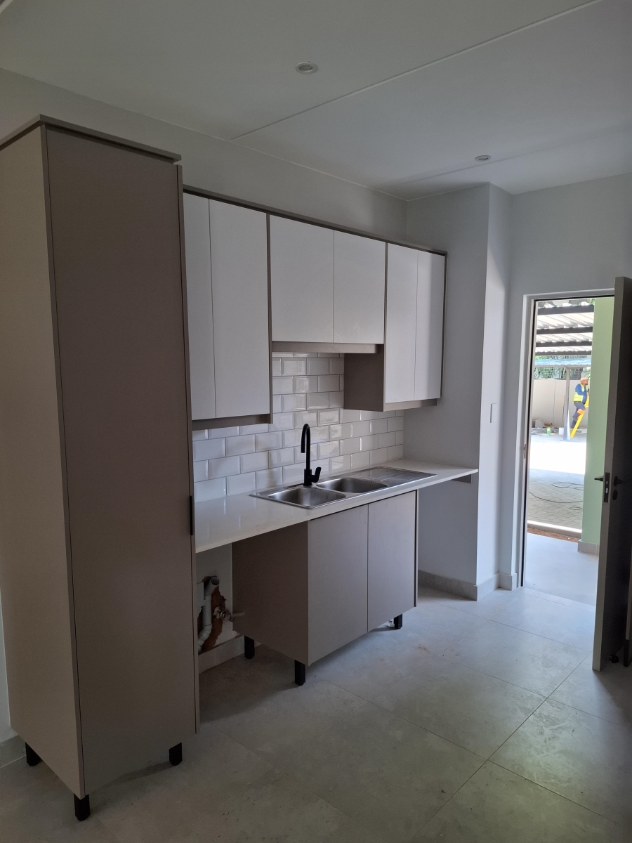 2 Bedroom Property for Sale in Rivonia Gauteng