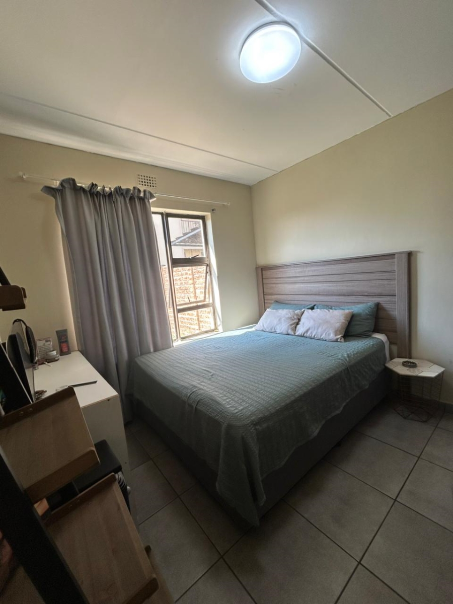 1 Bedroom Property for Sale in Parkrand Gauteng