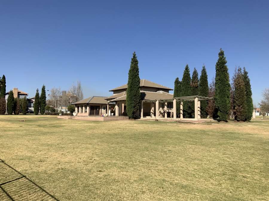 1 Bedroom Property for Sale in Parkrand Gauteng