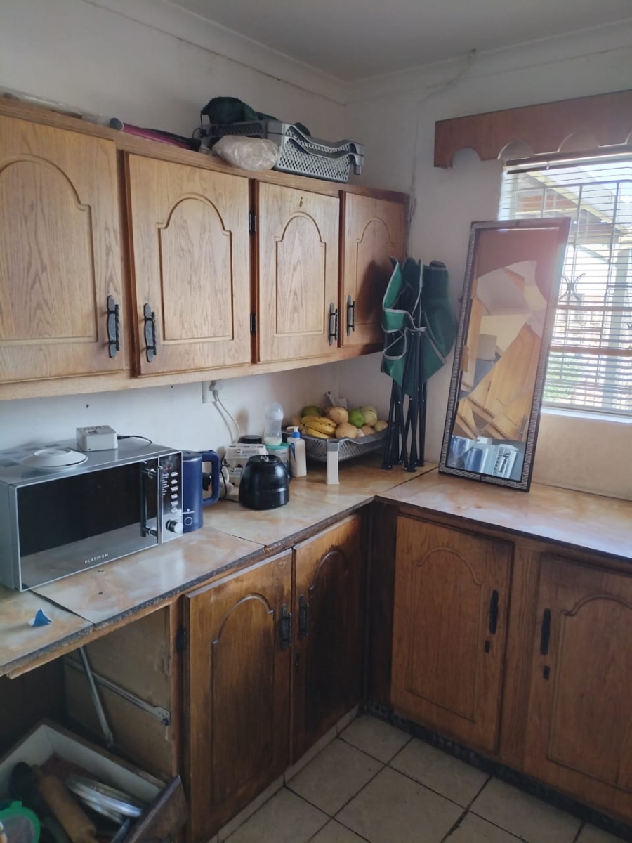 3 Bedroom Property for Sale in Bakerton Gauteng