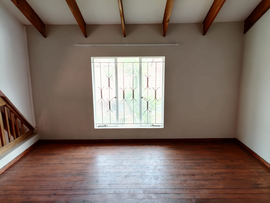 2 Bedroom Property for Sale in Weavind Park Gauteng