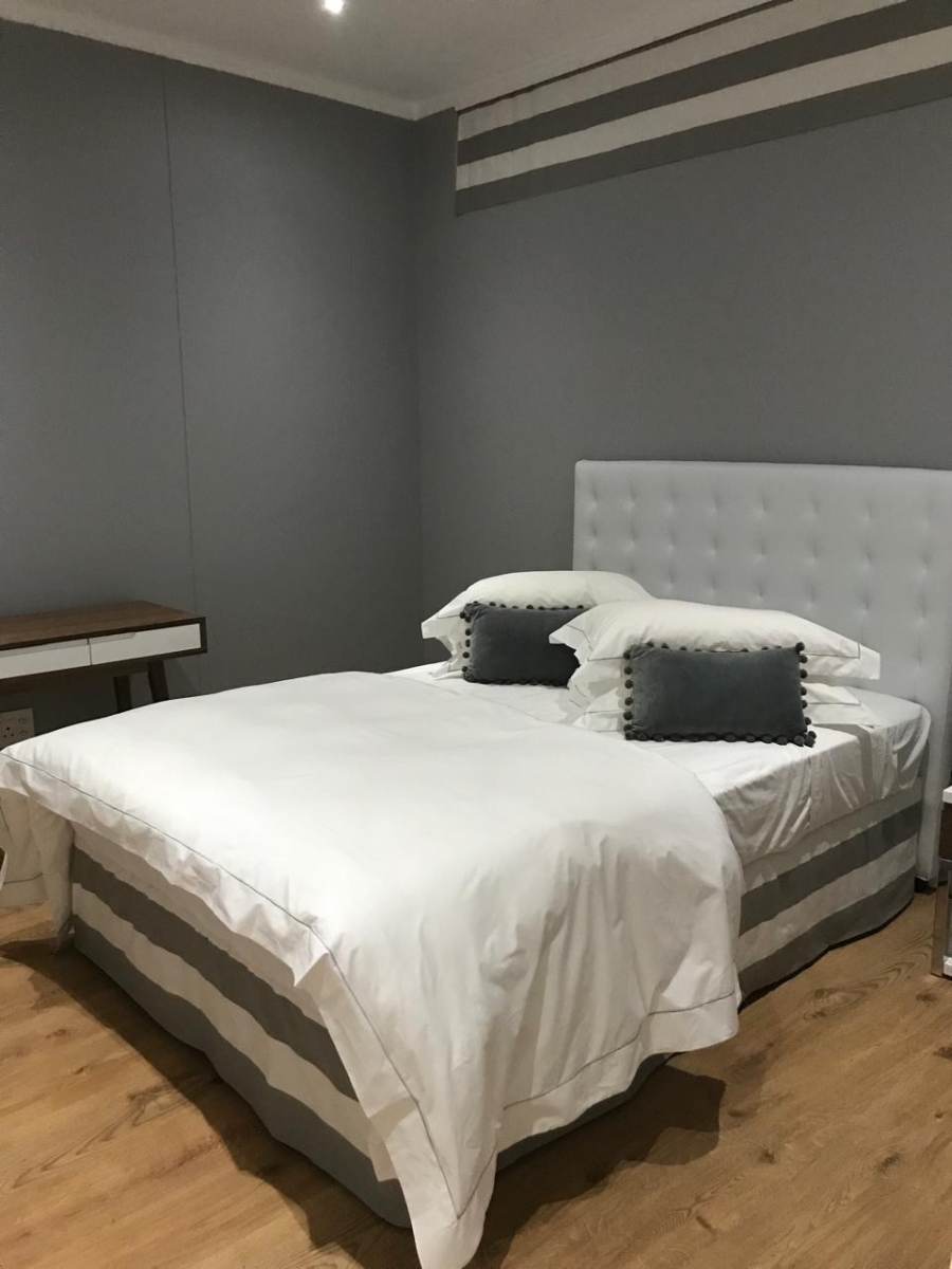 To Let 2 Bedroom Property for Rent in Sandton Central Gauteng