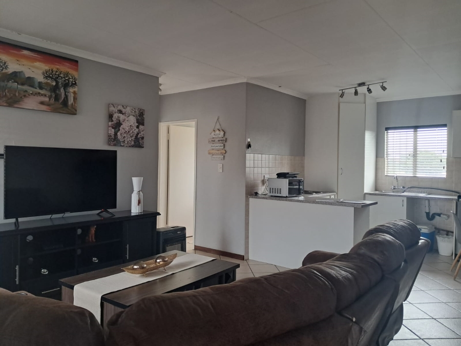 2 Bedroom Property for Sale in Glen Marais Gauteng