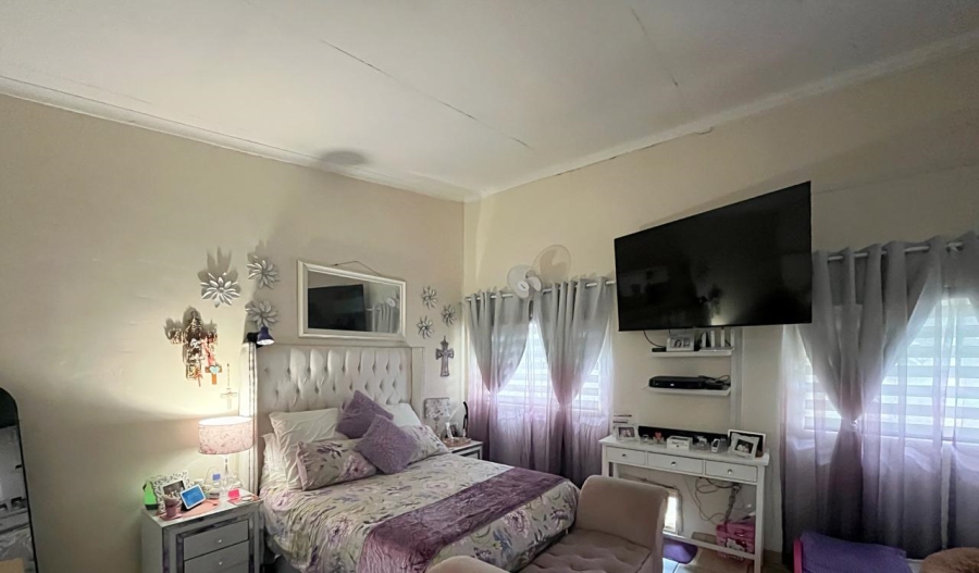 2 Bedroom Property for Sale in Brakpan Central Gauteng
