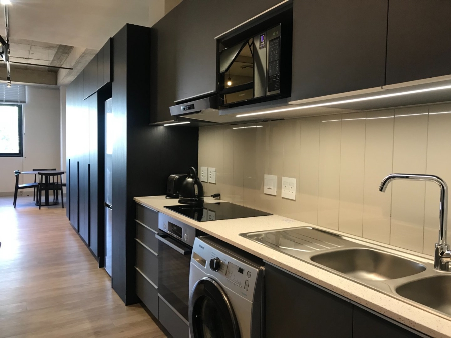 1 Bedroom Property for Sale in Sandown Gauteng