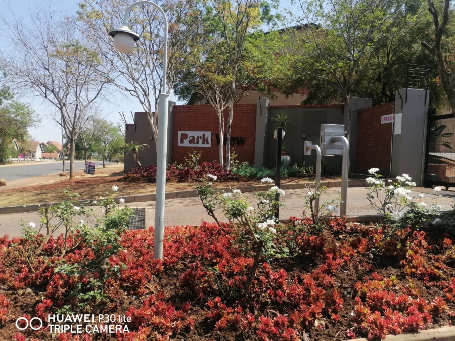 To Let 3 Bedroom Property for Rent in Equestria Gauteng