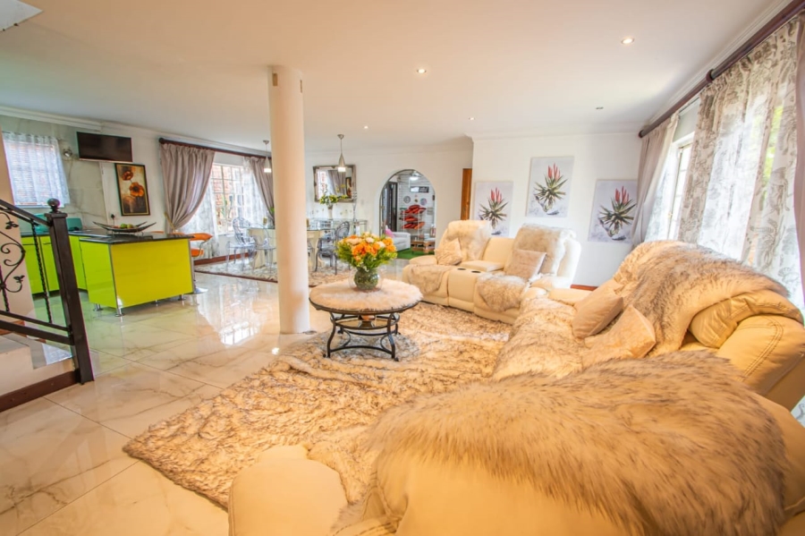 6 Bedroom Property for Sale in Montana Park Gauteng