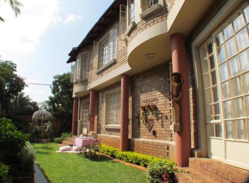 6 Bedroom Property for Sale in Montana Park Gauteng