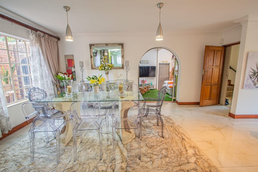 6 Bedroom Property for Sale in Montana Park Gauteng