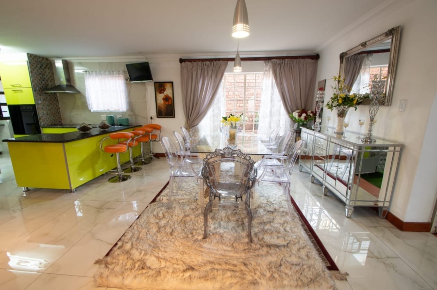 6 Bedroom Property for Sale in Montana Park Gauteng