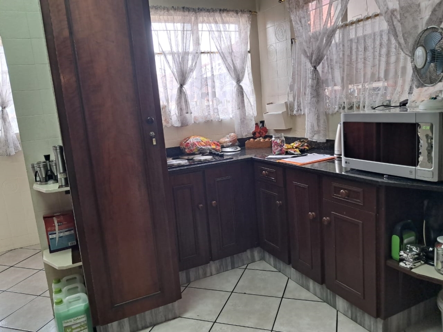 3 Bedroom Property for Sale in Birchleigh Gauteng