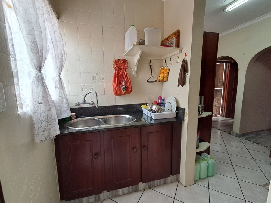 3 Bedroom Property for Sale in Birchleigh Gauteng