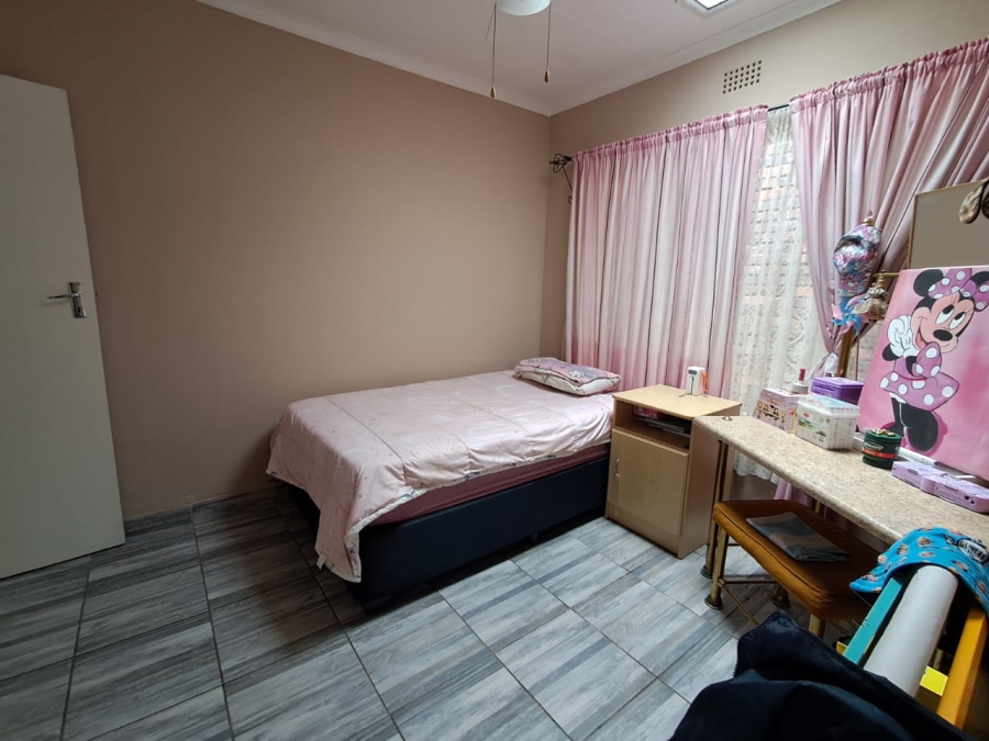 3 Bedroom Property for Sale in Birchleigh Gauteng