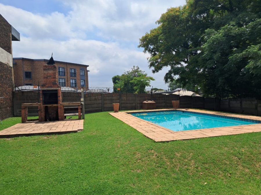 3 Bedroom Property for Sale in Birchleigh Gauteng