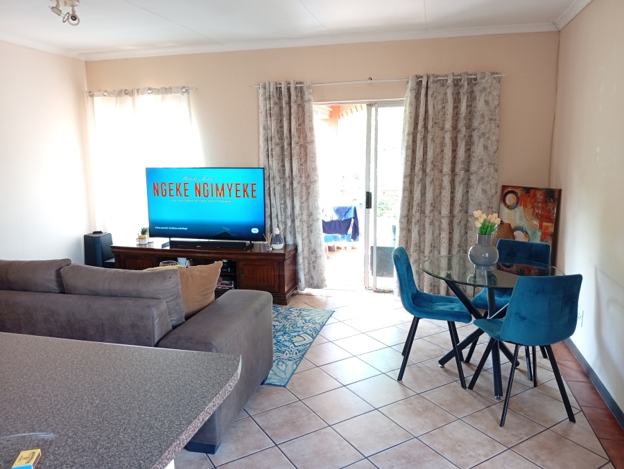 2 Bedroom Property for Sale in Equestria Gauteng