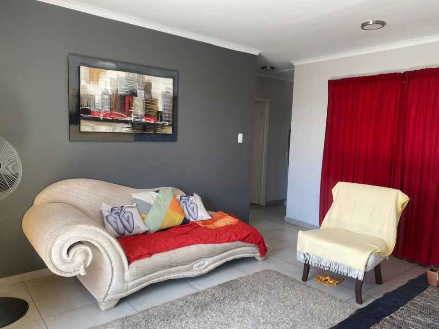 To Let 2 Bedroom Property for Rent in Paradiso Gauteng