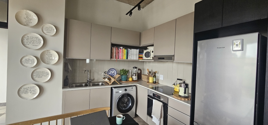 1 Bedroom Property for Sale in Sandown Gauteng