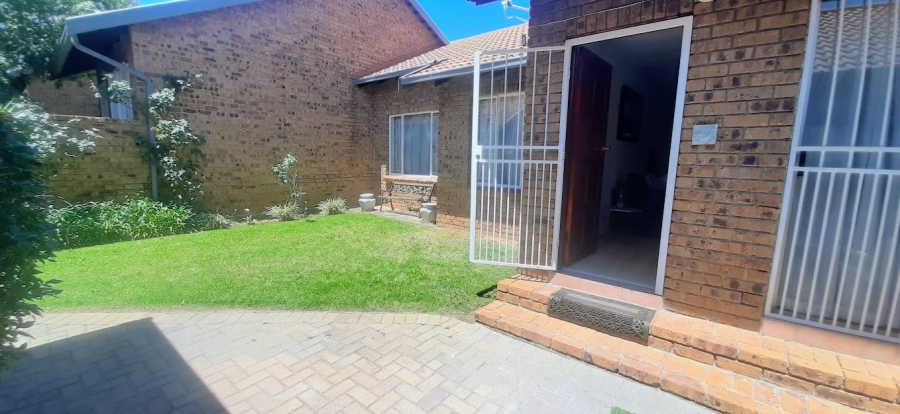 3 Bedroom Property for Sale in Norkem Park Gauteng