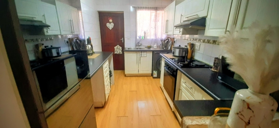 3 Bedroom Property for Sale in Norkem Park Gauteng