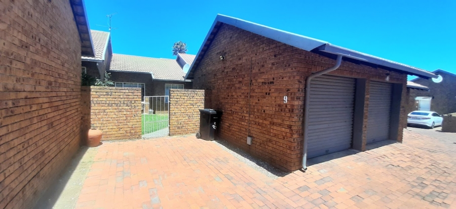 3 Bedroom Property for Sale in Norkem Park Gauteng
