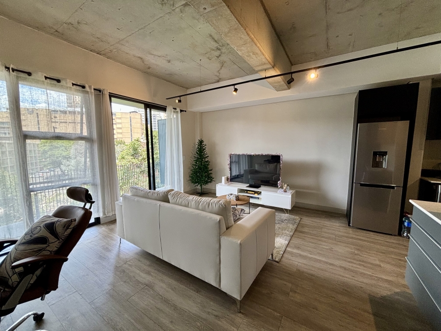 1 Bedroom Property for Sale in Sandton Central Gauteng