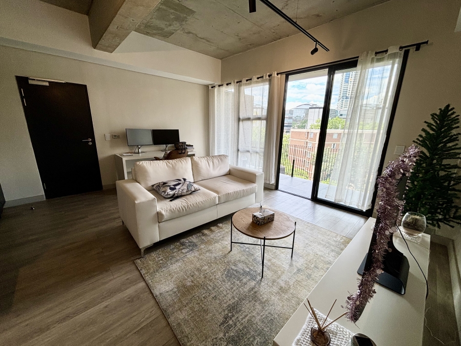 1 Bedroom Property for Sale in Sandton Central Gauteng