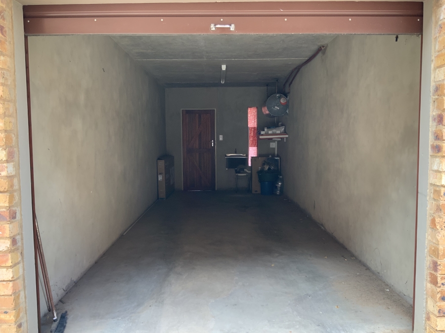 1 Bedroom Property for Sale in Willow Acres Gauteng