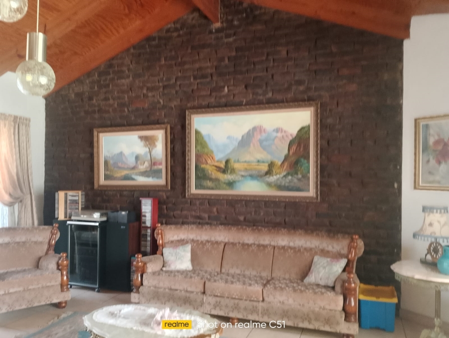 6 Bedroom Property for Sale in Van Dyk Park Gauteng