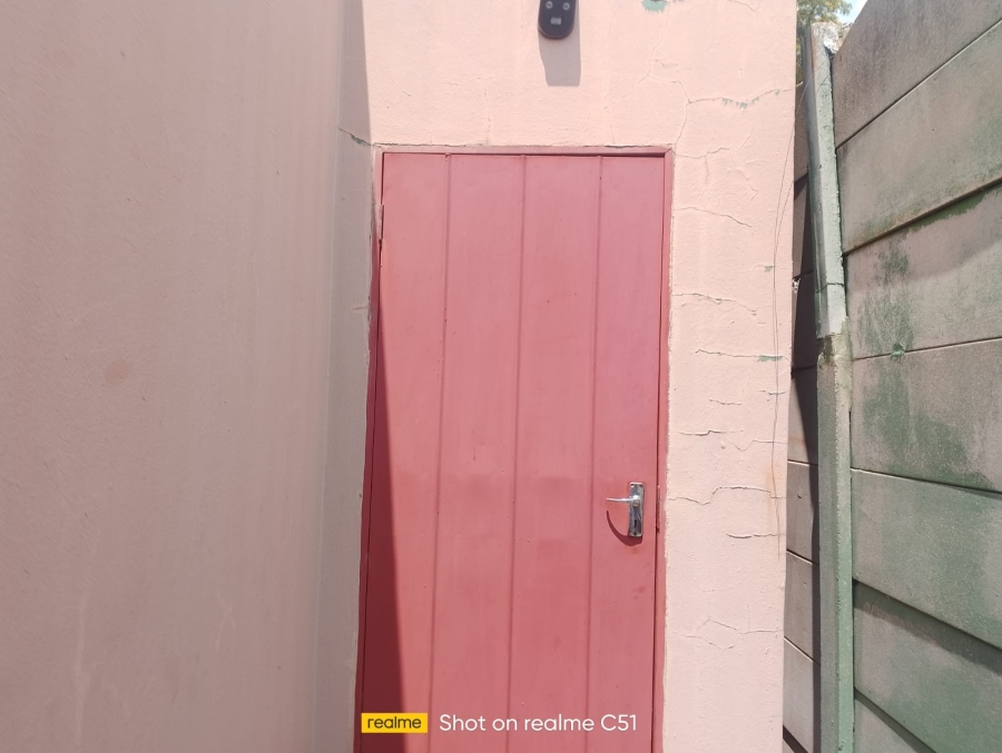 6 Bedroom Property for Sale in Van Dyk Park Gauteng