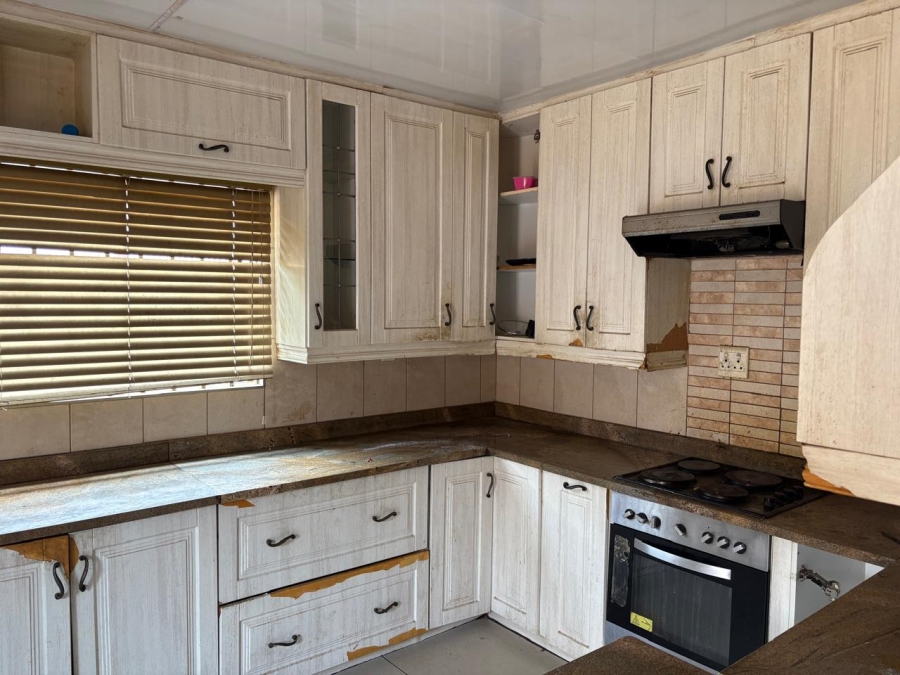 4 Bedroom Property for Sale in Philip Nel Park Gauteng