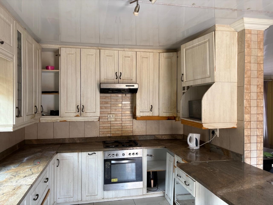 4 Bedroom Property for Sale in Philip Nel Park Gauteng