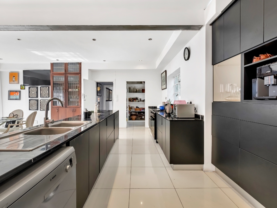 To Let 3 Bedroom Property for Rent in Parktown Gauteng