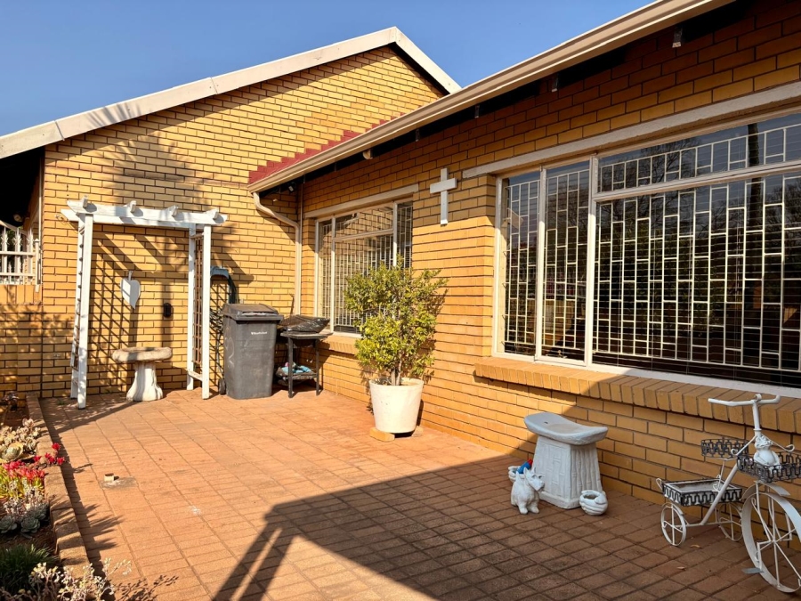 3 Bedroom Property for Sale in Dal Fouche Gauteng