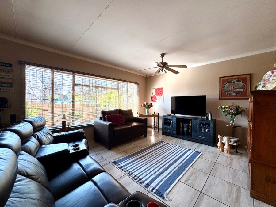 3 Bedroom Property for Sale in Dal Fouche Gauteng