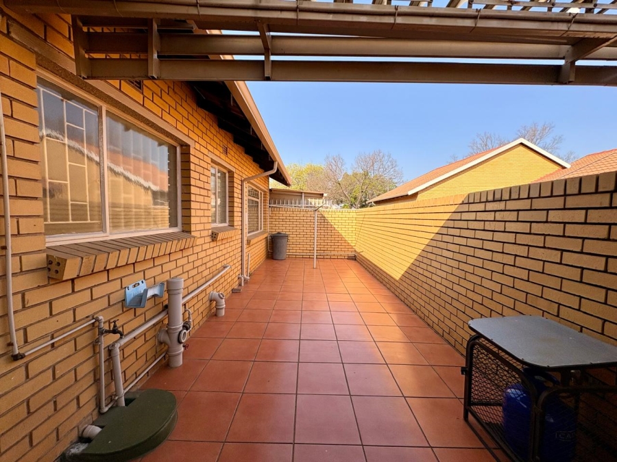 3 Bedroom Property for Sale in Dal Fouche Gauteng