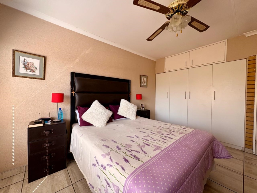 3 Bedroom Property for Sale in Dal Fouche Gauteng