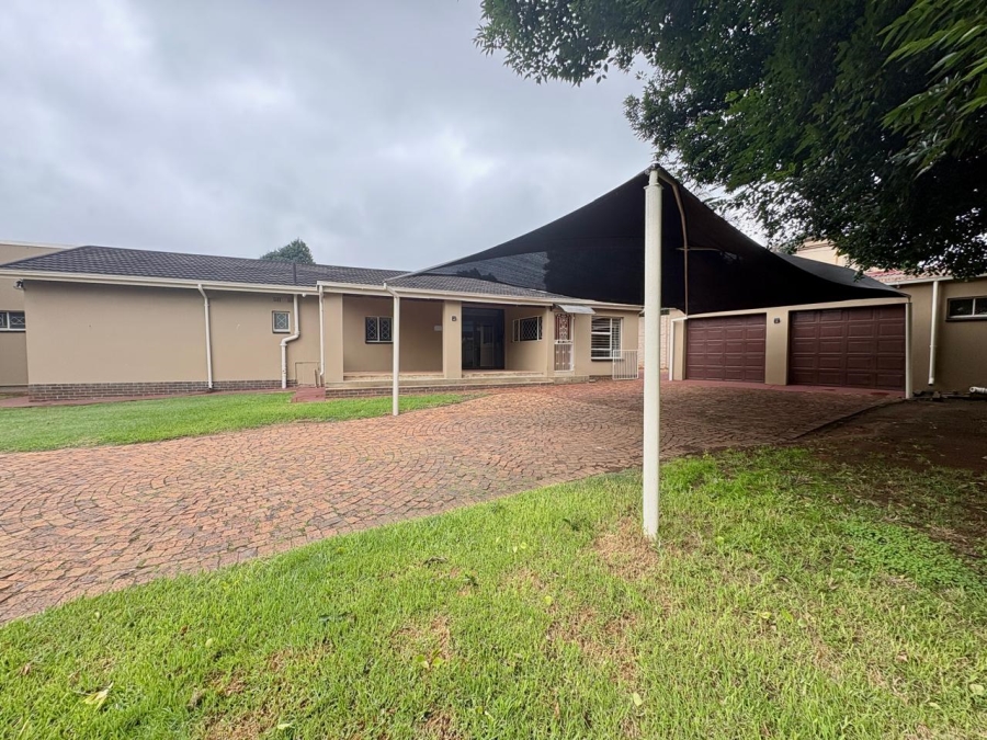 3 Bedroom Property for Sale in Sonneveld Gauteng