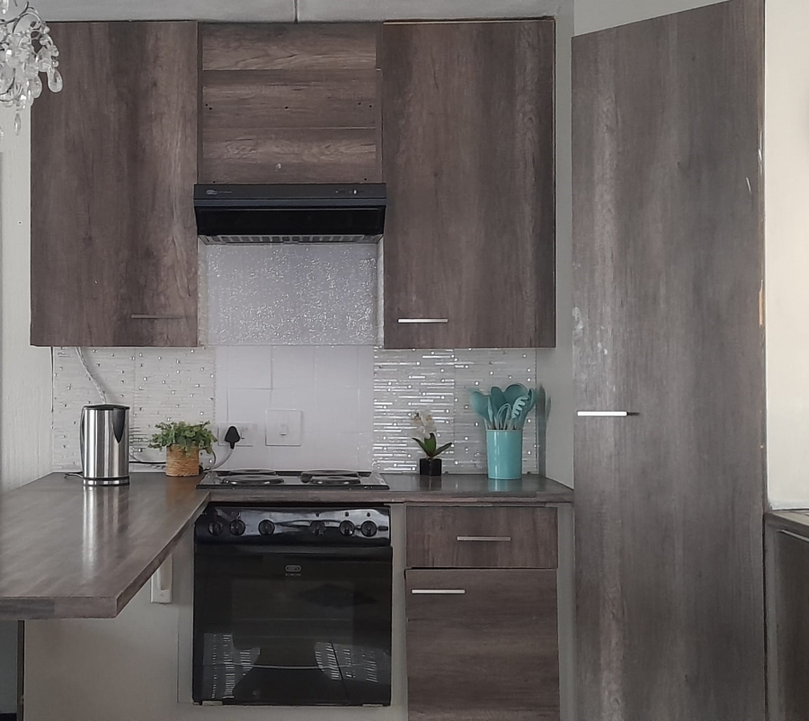 1 Bedroom Property for Sale in Dalpark Gauteng