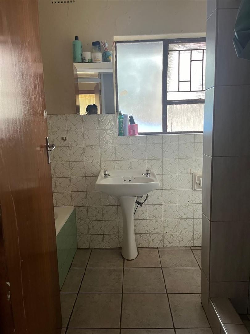 3 Bedroom Property for Sale in Birch Acres Gauteng