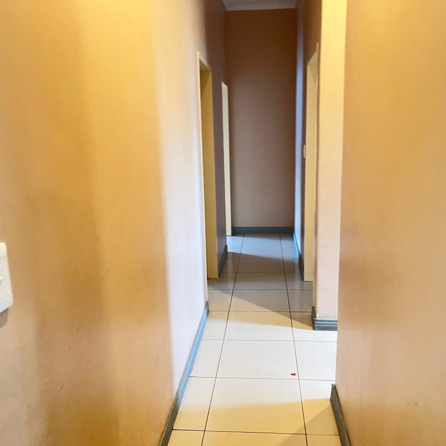 To Let 3 Bedroom Property for Rent in Montana Gauteng