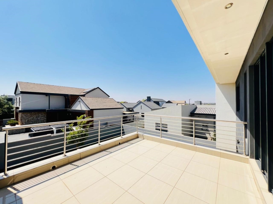 3 Bedroom Property for Sale in Midstream Meadows Gauteng