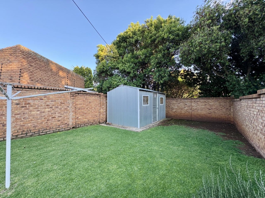 4 Bedroom Property for Sale in Sunward Park Gauteng