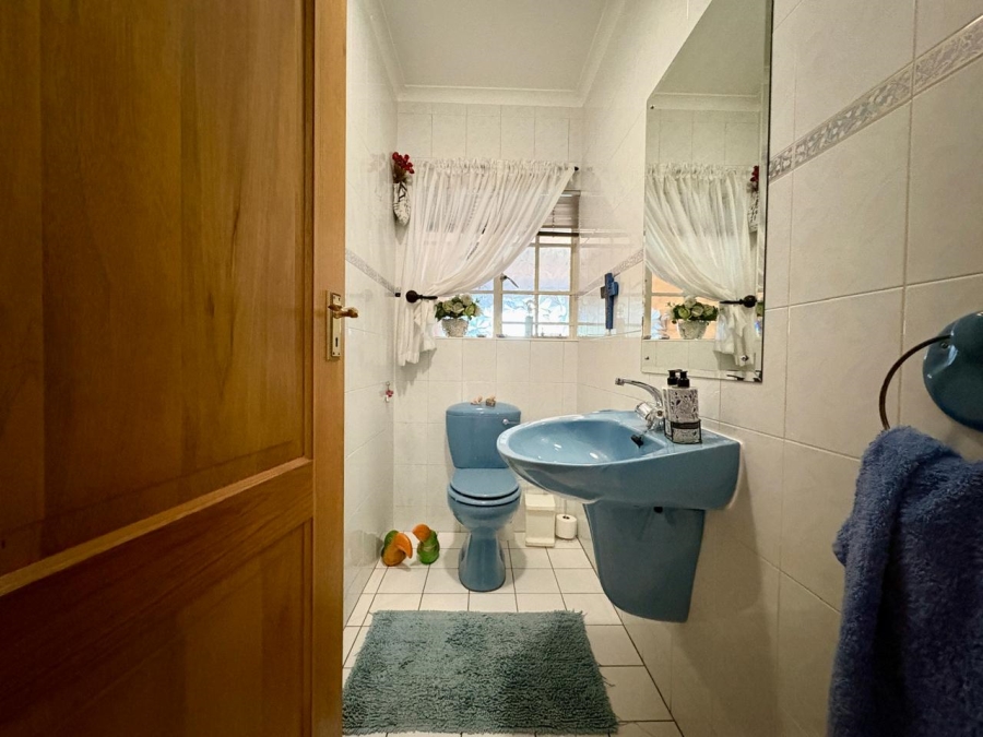 4 Bedroom Property for Sale in Sunward Park Gauteng