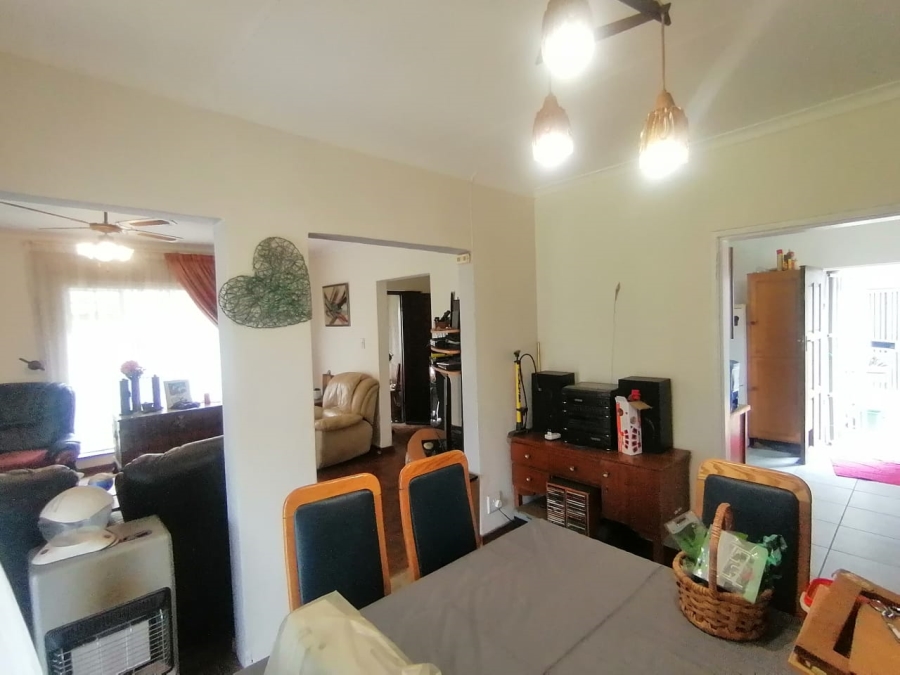 3 Bedroom Property for Sale in Birchleigh Gauteng